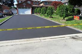 Best Driveway Crack Filling  in Carlinvle, IL